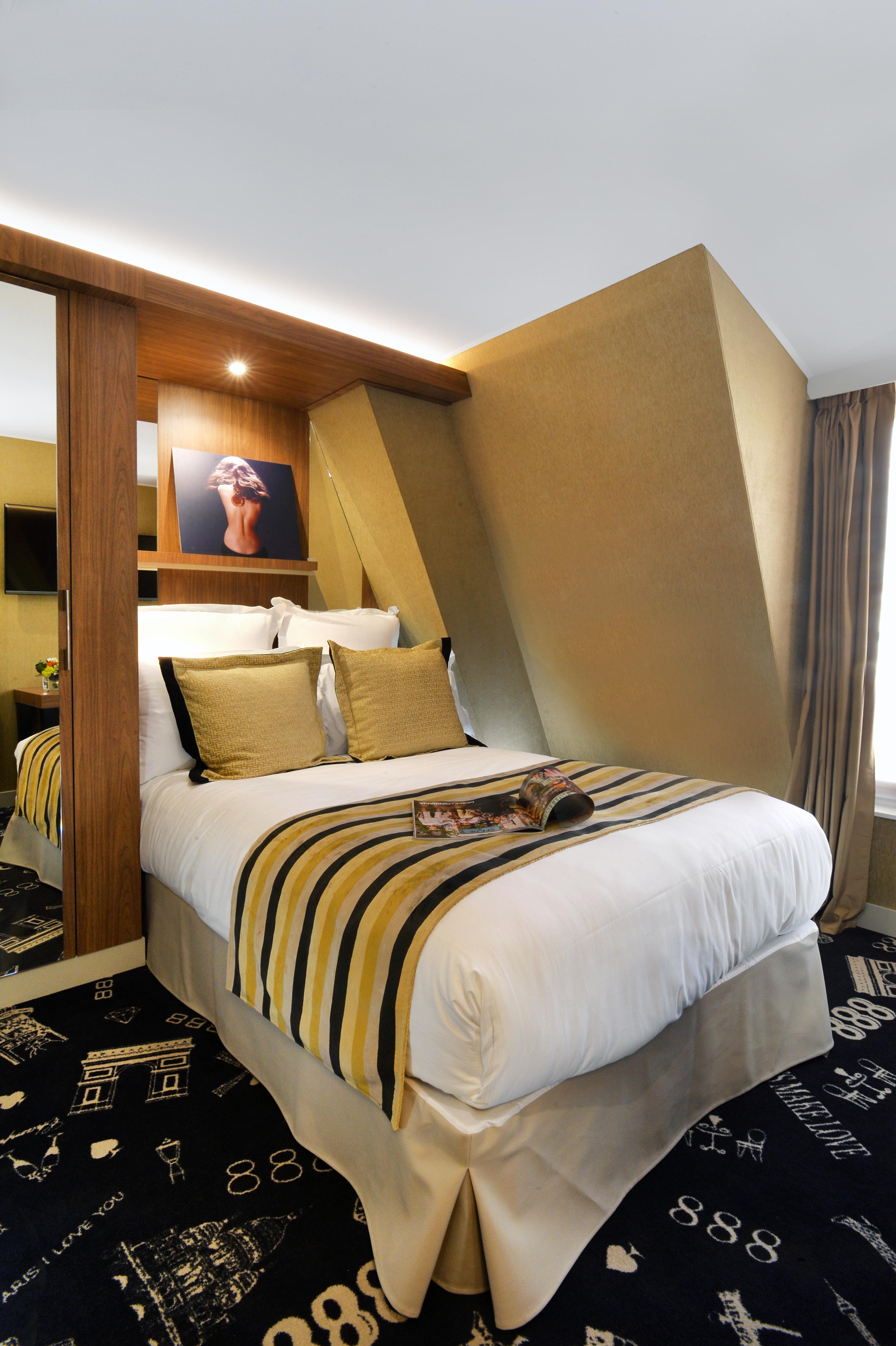 Hotel Dalila Paris Exterior photo