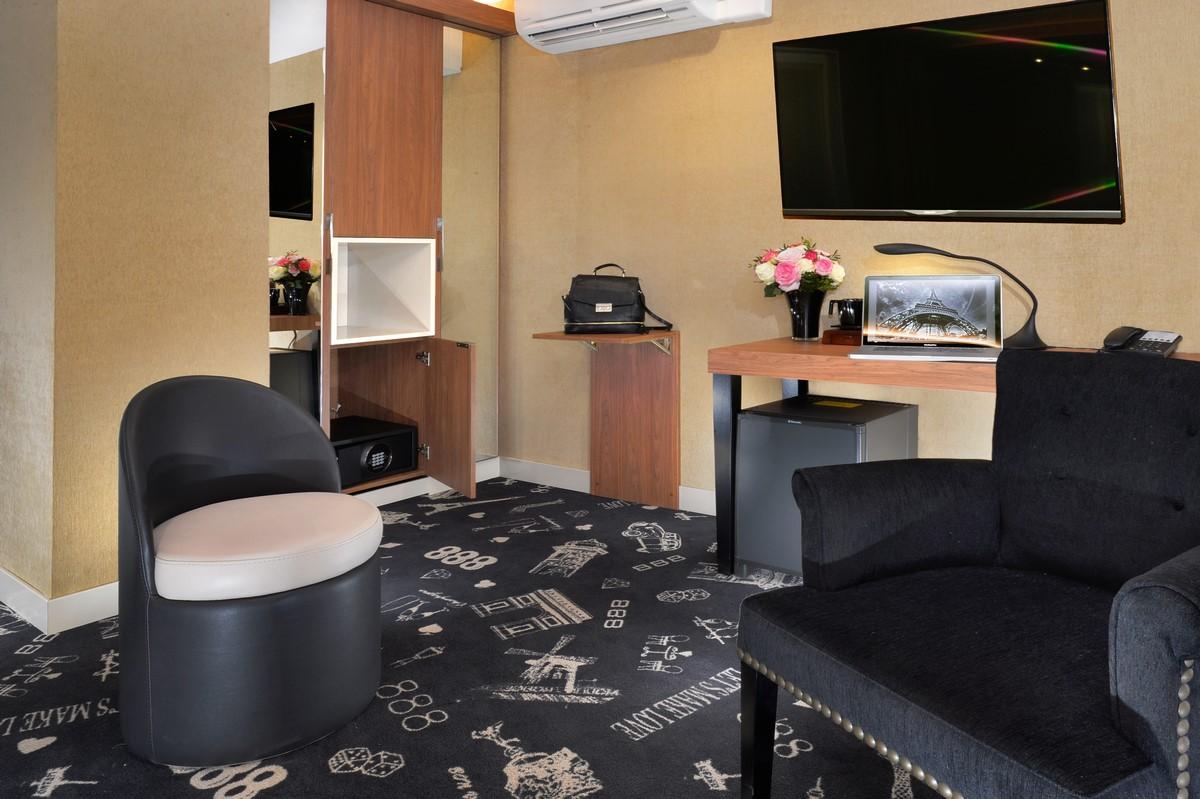 Hotel Dalila Paris Exterior photo